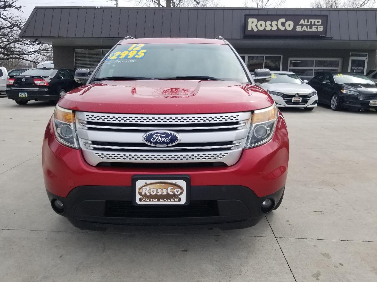 Ford Explorer 4WD 4dr XLT 2012