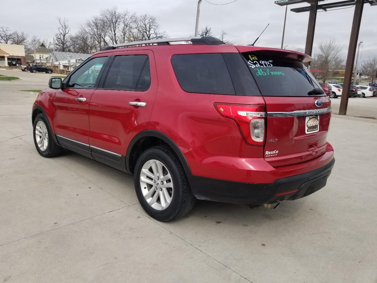 Ford Explorer 4WD 4dr XLT 2012