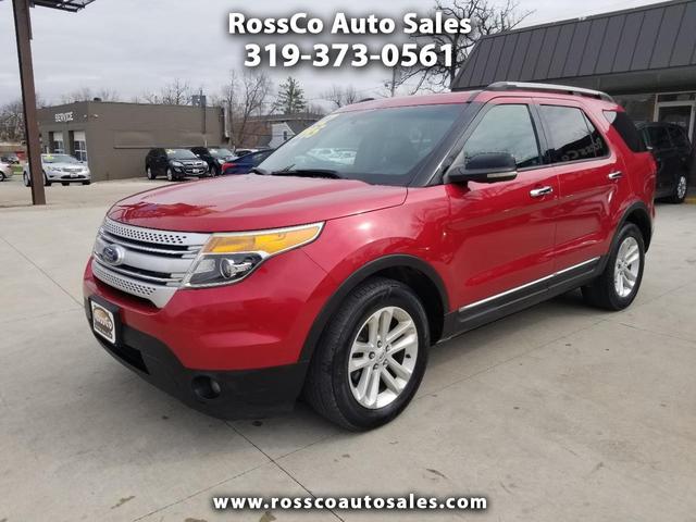 Red 2012 Ford Explorer XLT 4WD SUV / Crossover All-Wheel Drive Automatic