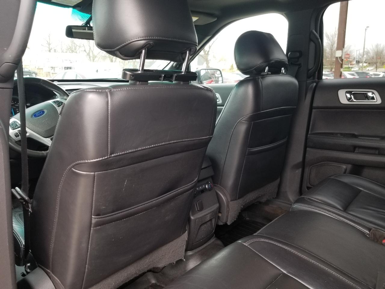 Ford Explorer 4WD 4dr XLT 2012