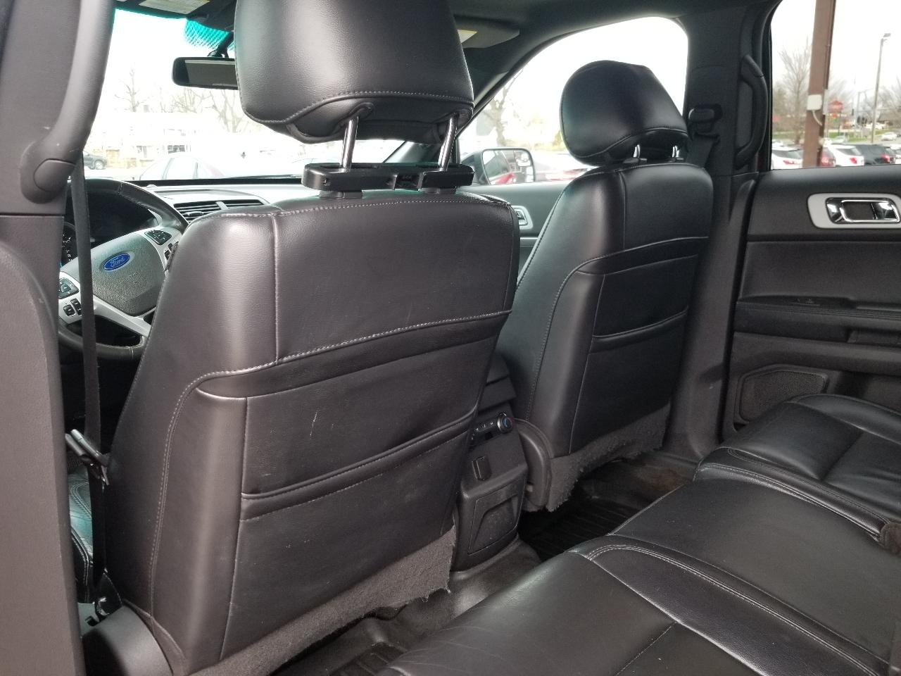 Ford Explorer 4WD 4dr XLT 2012