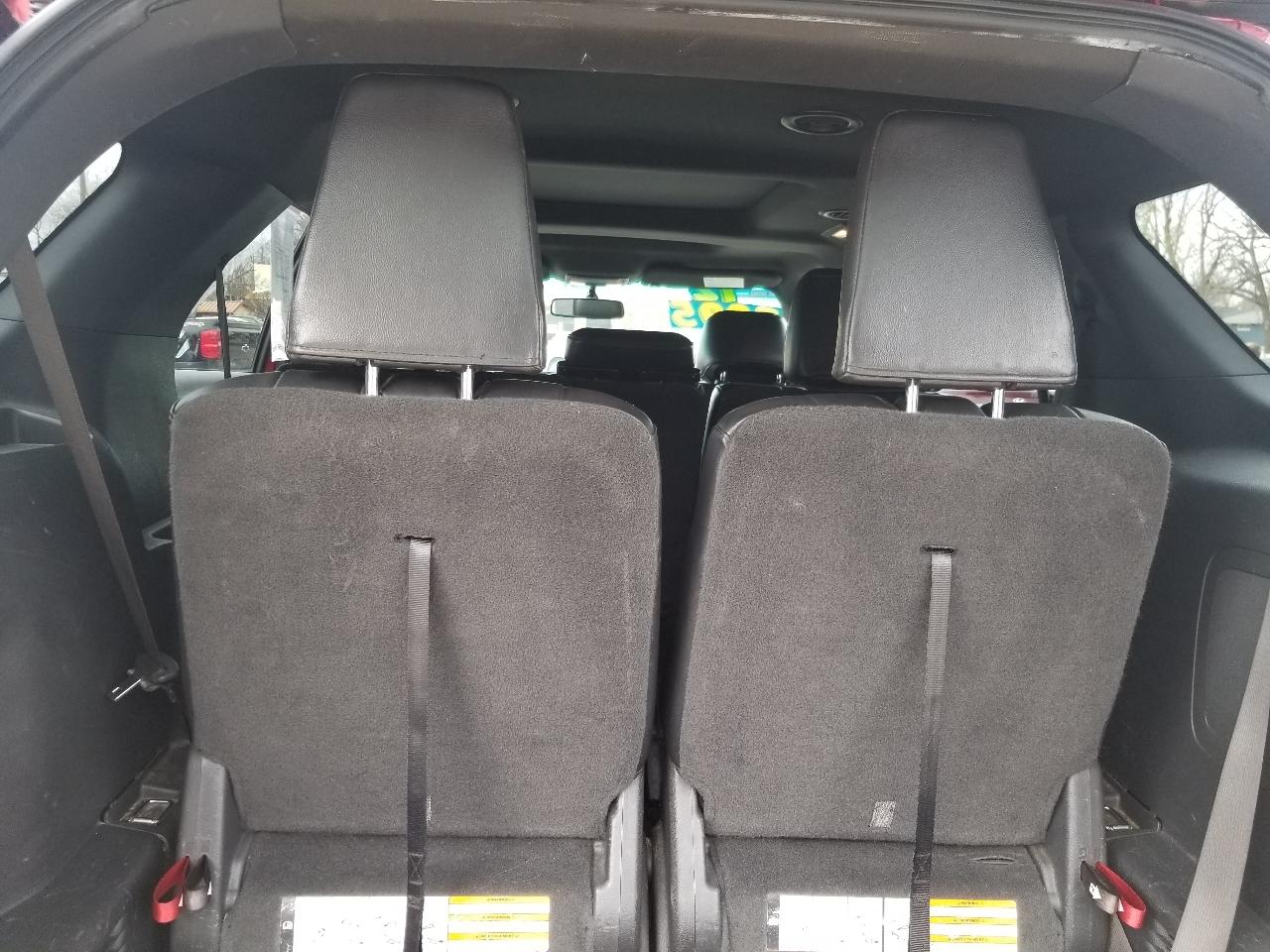 Ford Explorer 4WD 4dr XLT 2012