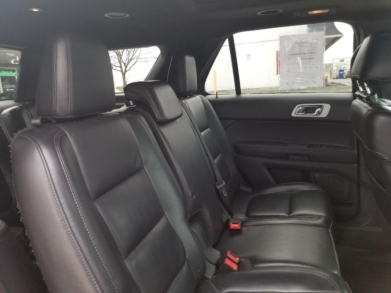 Ford Explorer 4WD 4dr XLT 2012