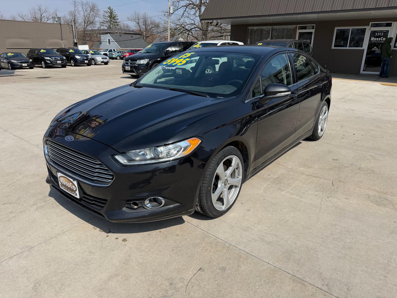 Ford Fusion 4dr Sdn SE AWD 2015