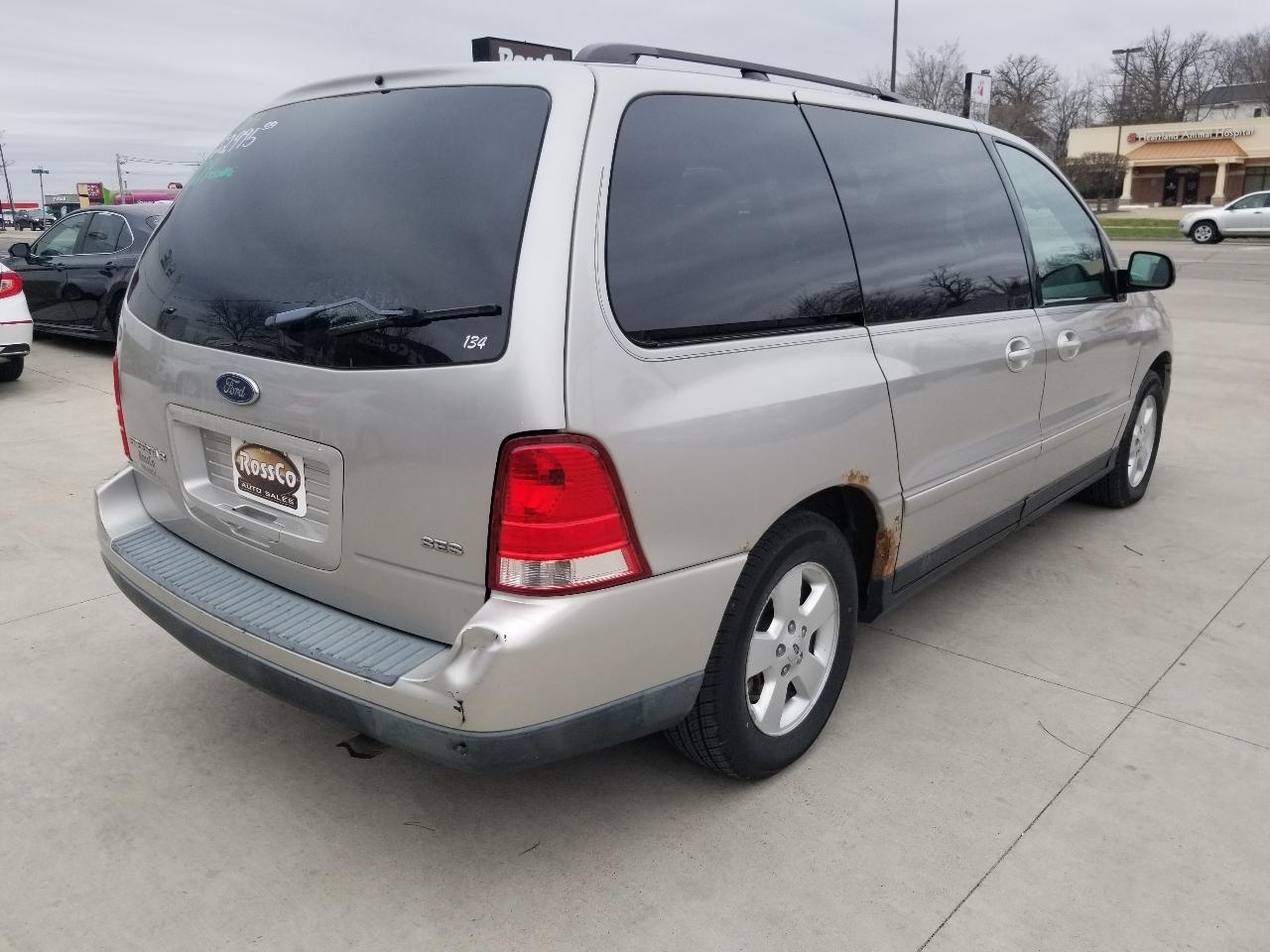 Ford Freestar Wagon 4dr SES 2004