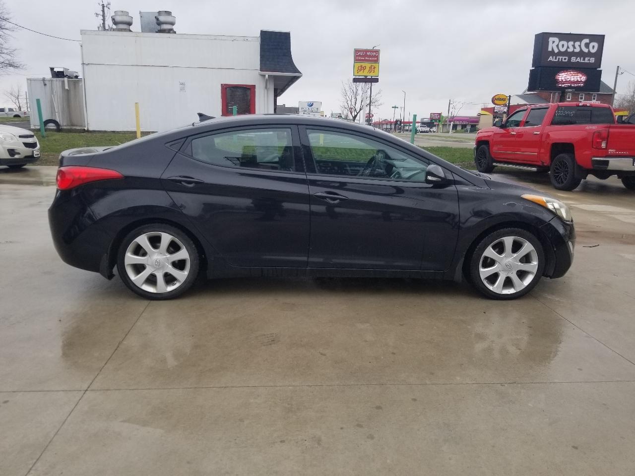 Hyundai Elantra 4dr Sdn Auto Limited 2013