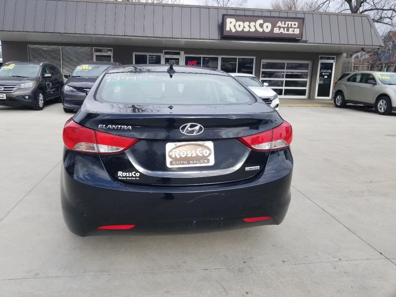 Hyundai Elantra 4dr Sdn Auto Limited 2013