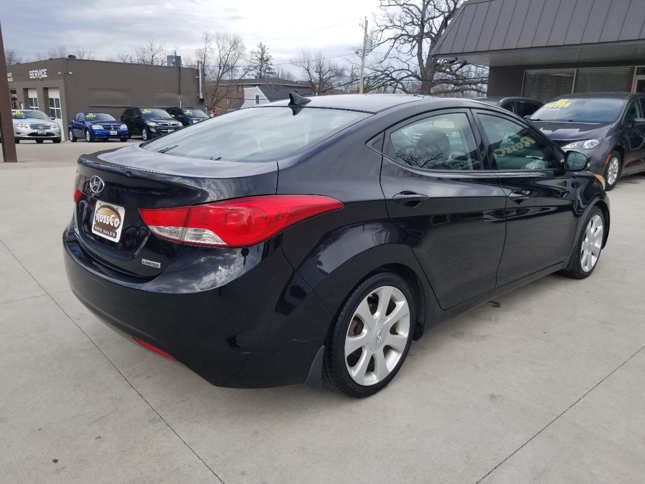 Hyundai Elantra 4dr Sdn Auto Limited 2013