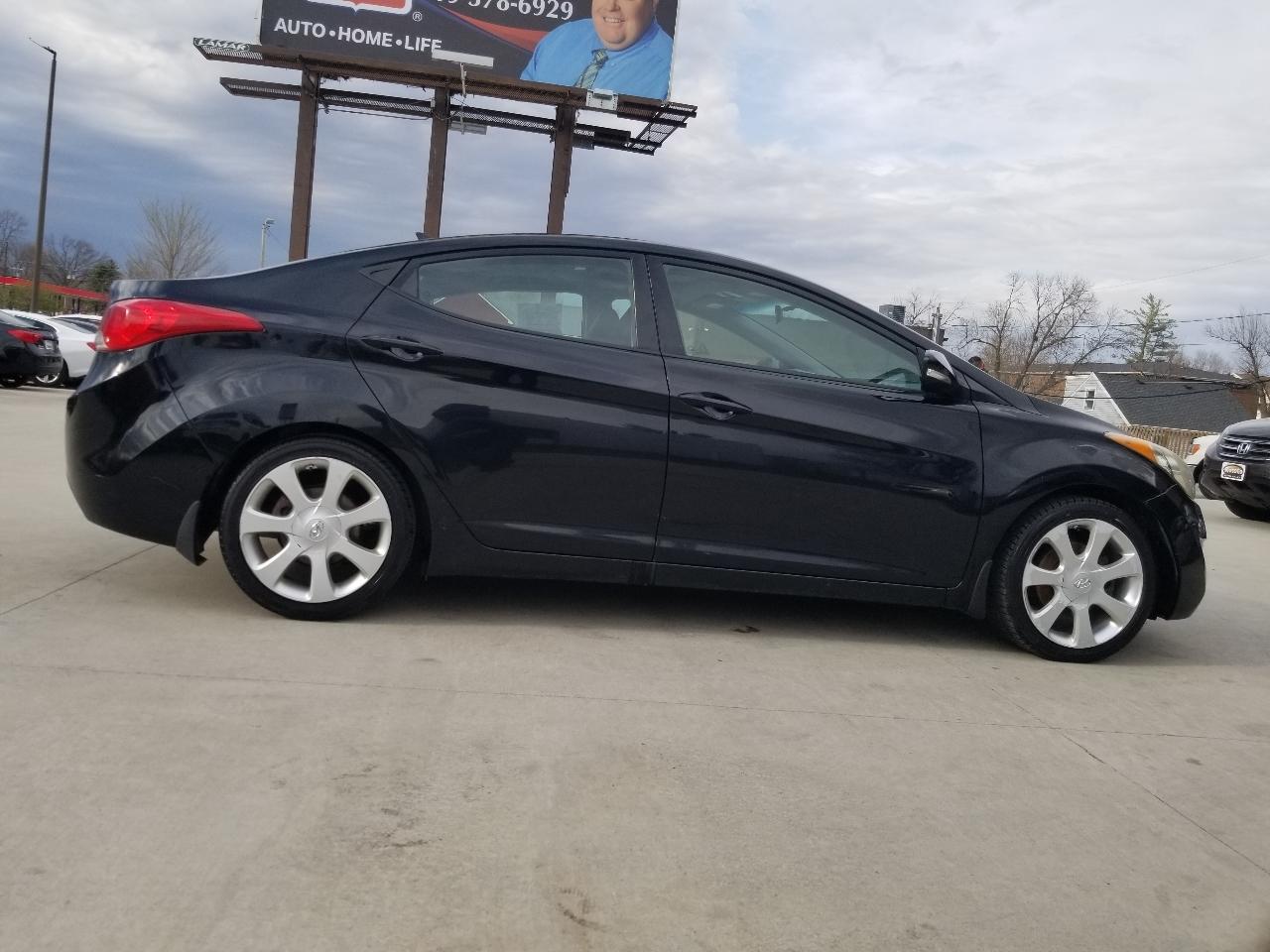 Hyundai Elantra 4dr Sdn Auto Limited 2013