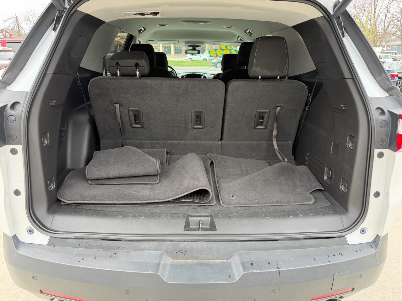 Chevrolet Traverse AWD 4dr LT Cloth w/1LT 2019