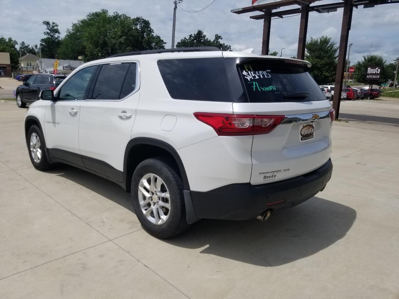 Chevrolet Traverse AWD 4dr LT Cloth w/1LT 2019