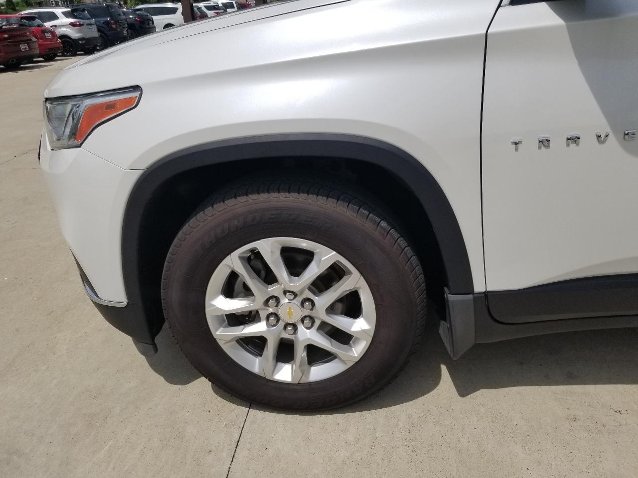 Chevrolet Traverse AWD 4dr LT Cloth w/1LT 2019