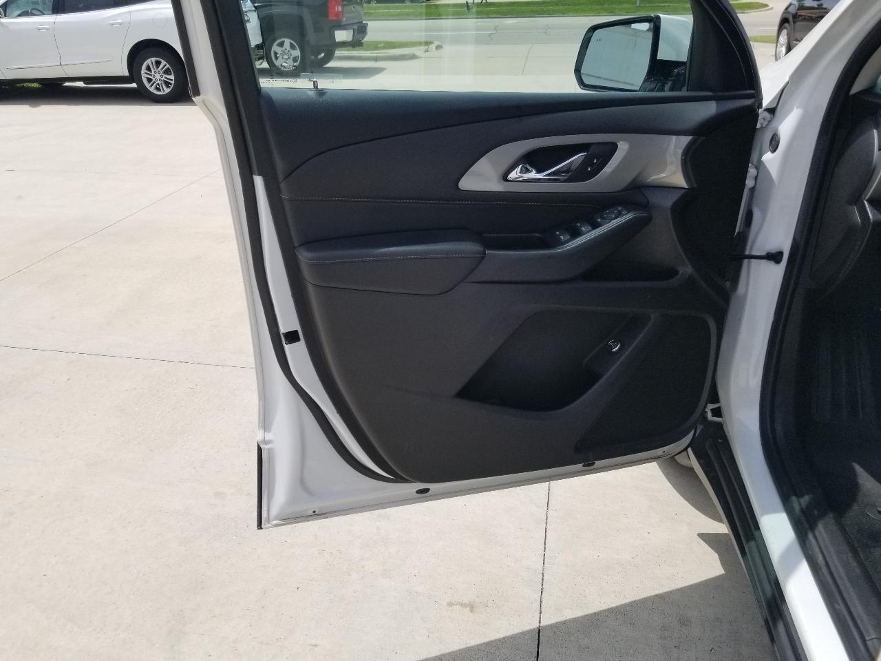 Chevrolet Traverse AWD 4dr LT Cloth w/1LT 2019