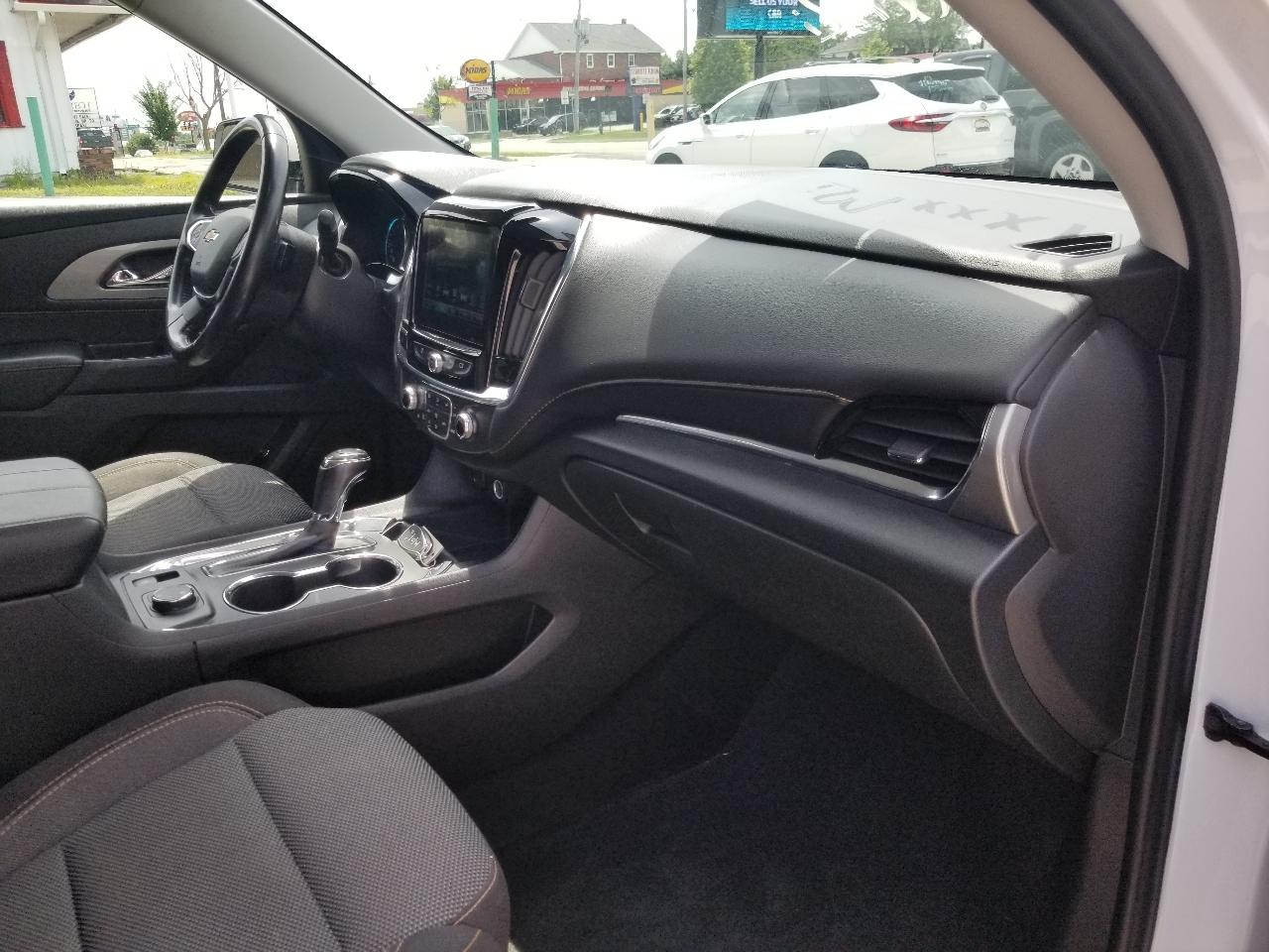 Chevrolet Traverse AWD 4dr LT Cloth w/1LT 2019