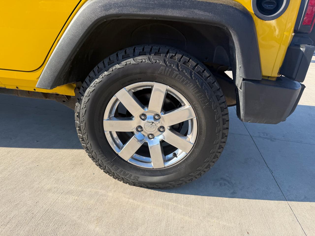 Jeep Wrangler Unlimited 4WD 4dr Sport 2011