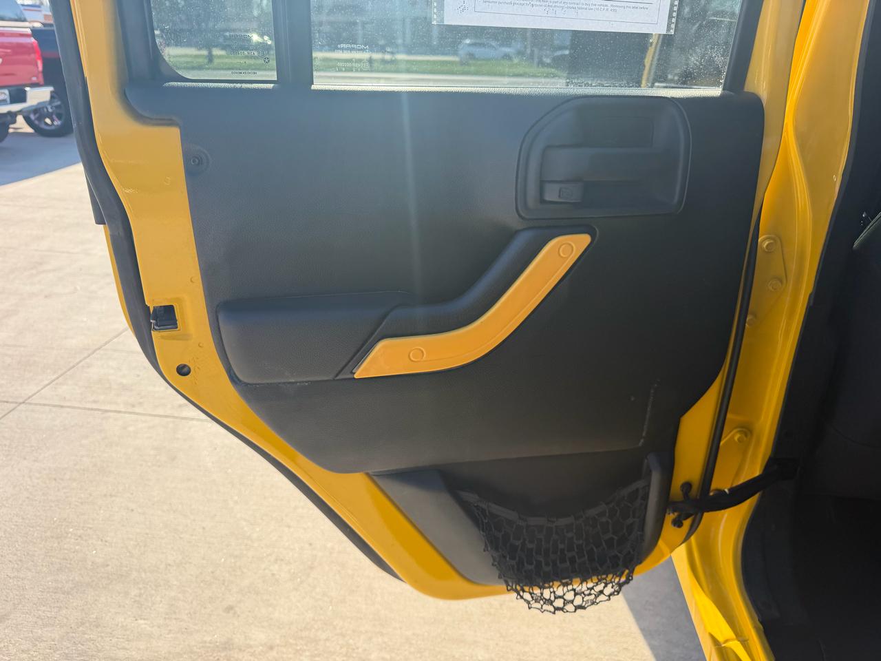 Jeep Wrangler Unlimited 4WD 4dr Sport 2011