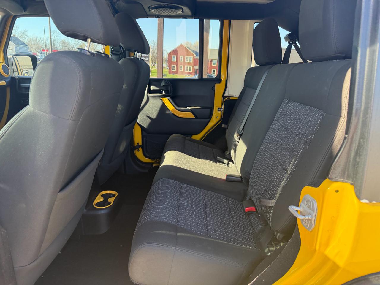 Jeep Wrangler Unlimited 4WD 4dr Sport 2011