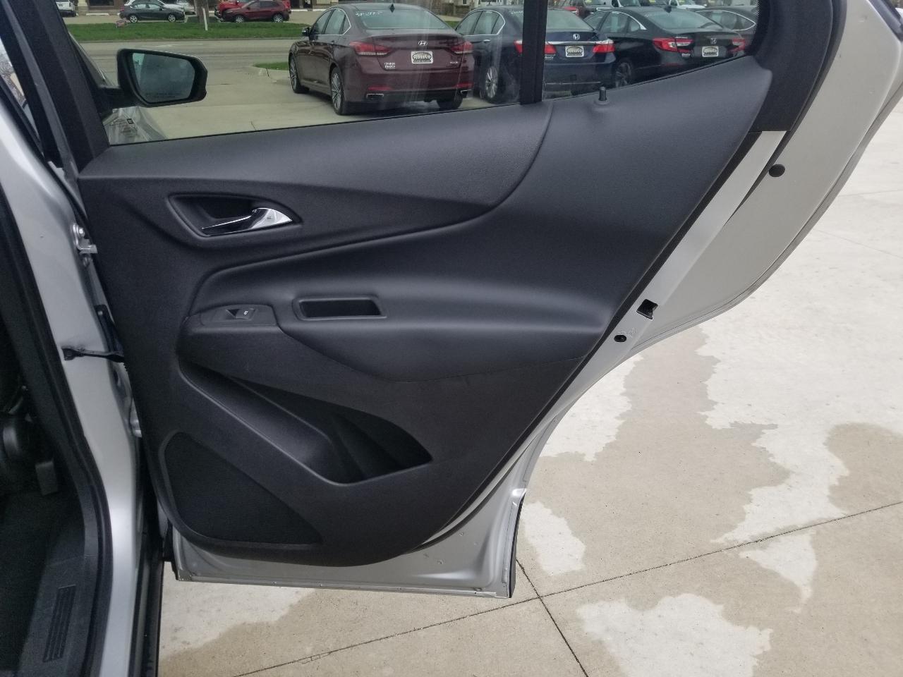 Chevrolet Equinox FWD 4dr LT w/1LT 2018