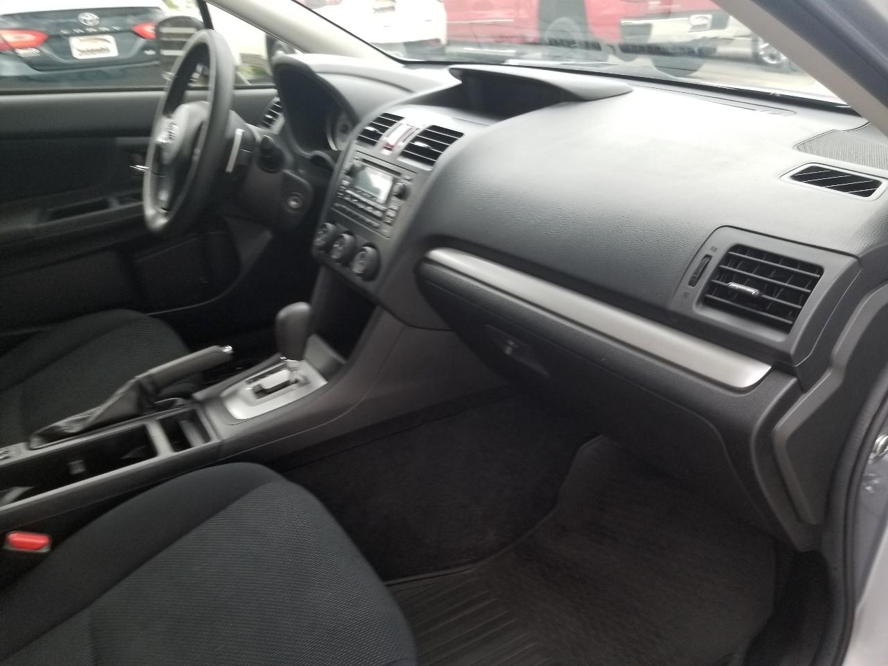 Subaru Impreza Wagon 5dr Auto 2.0i Premium 2014