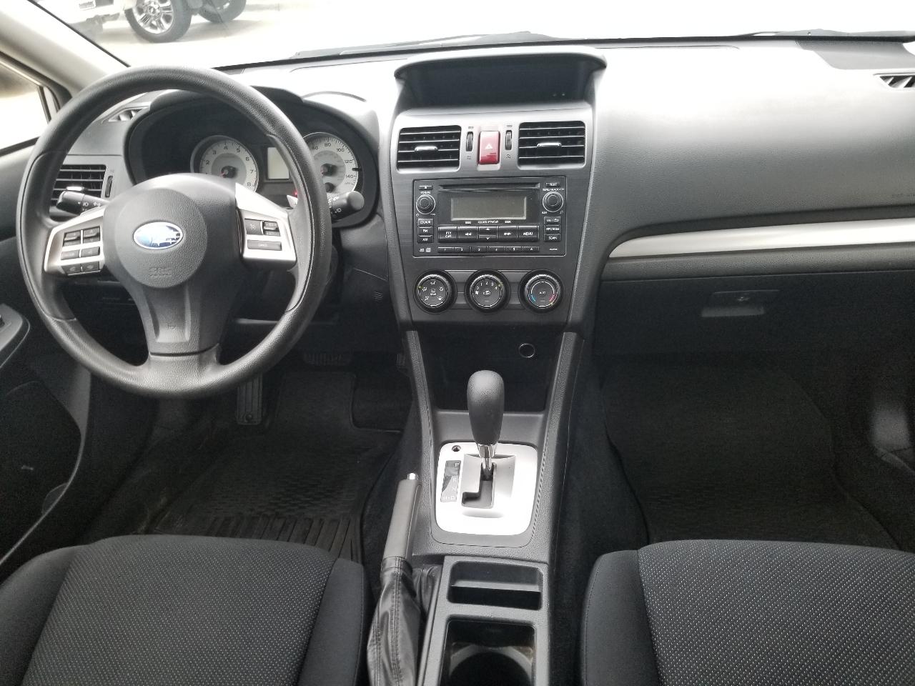 Subaru Impreza Wagon 5dr Auto 2.0i Premium 2014