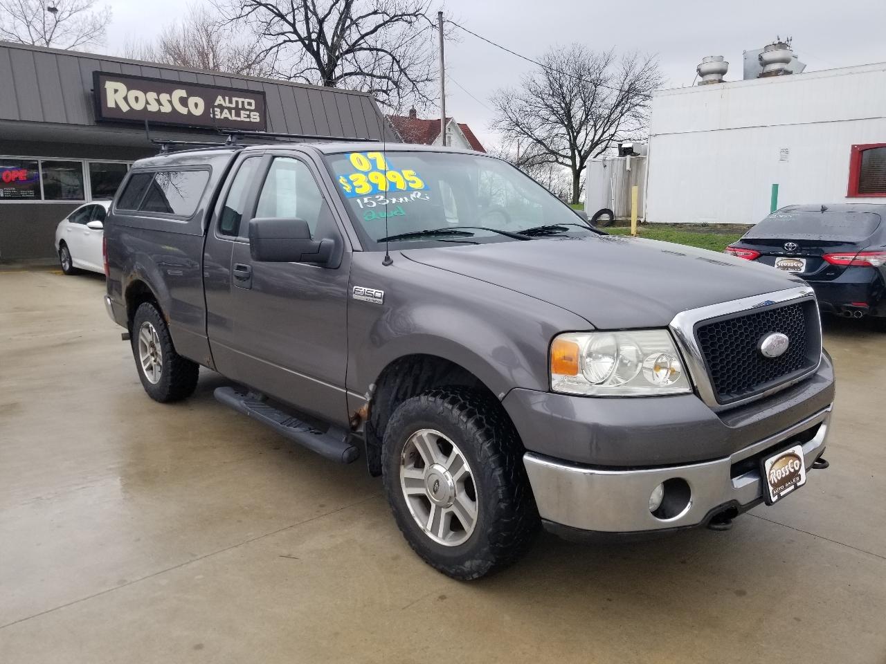Ford F-150 2WD Reg Cab 126" XLT 2007