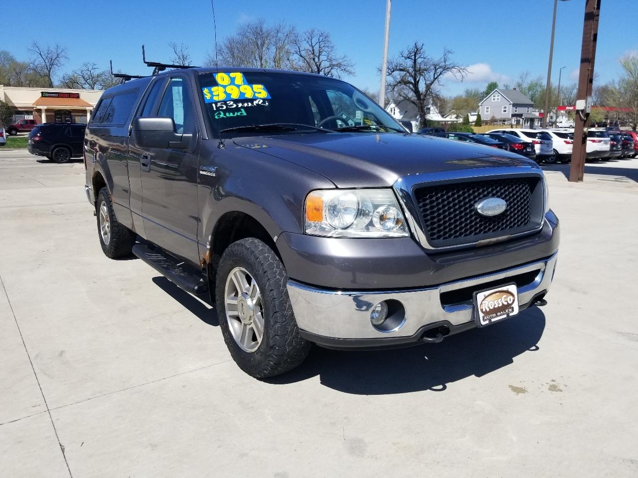 Ford F-150 2WD Reg Cab 126" XLT 2007