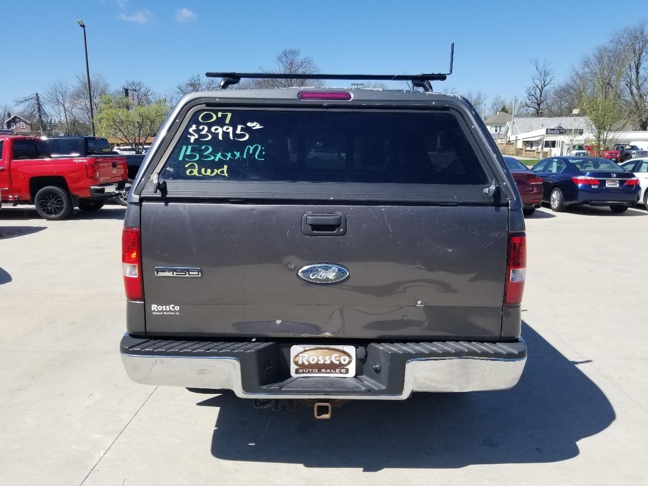 Ford F-150 2WD Reg Cab 126" XLT 2007