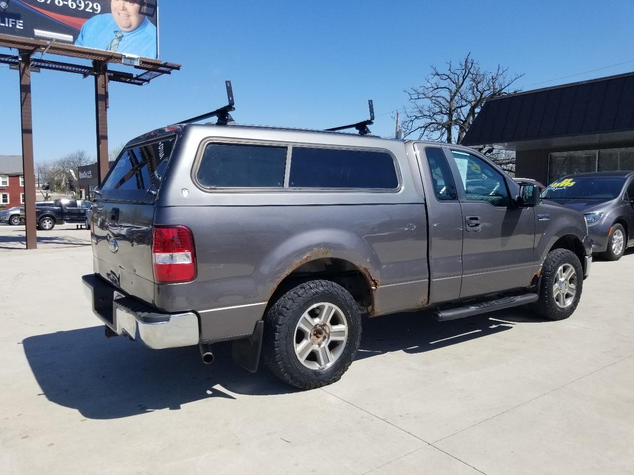Ford F-150 2WD Reg Cab 126" XLT 2007