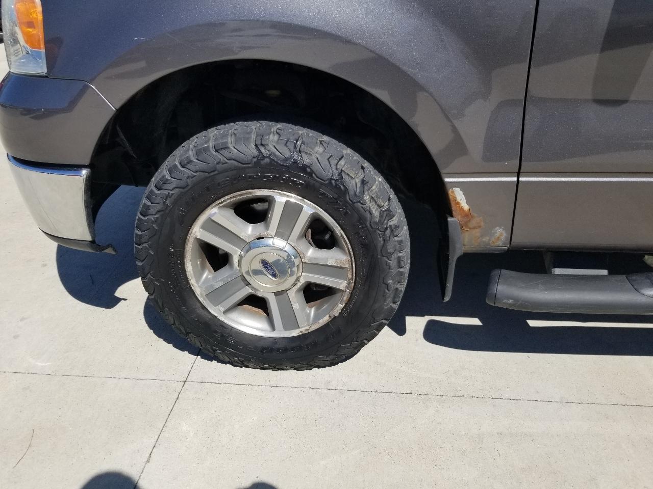 Ford F-150 2WD Reg Cab 126" XLT 2007