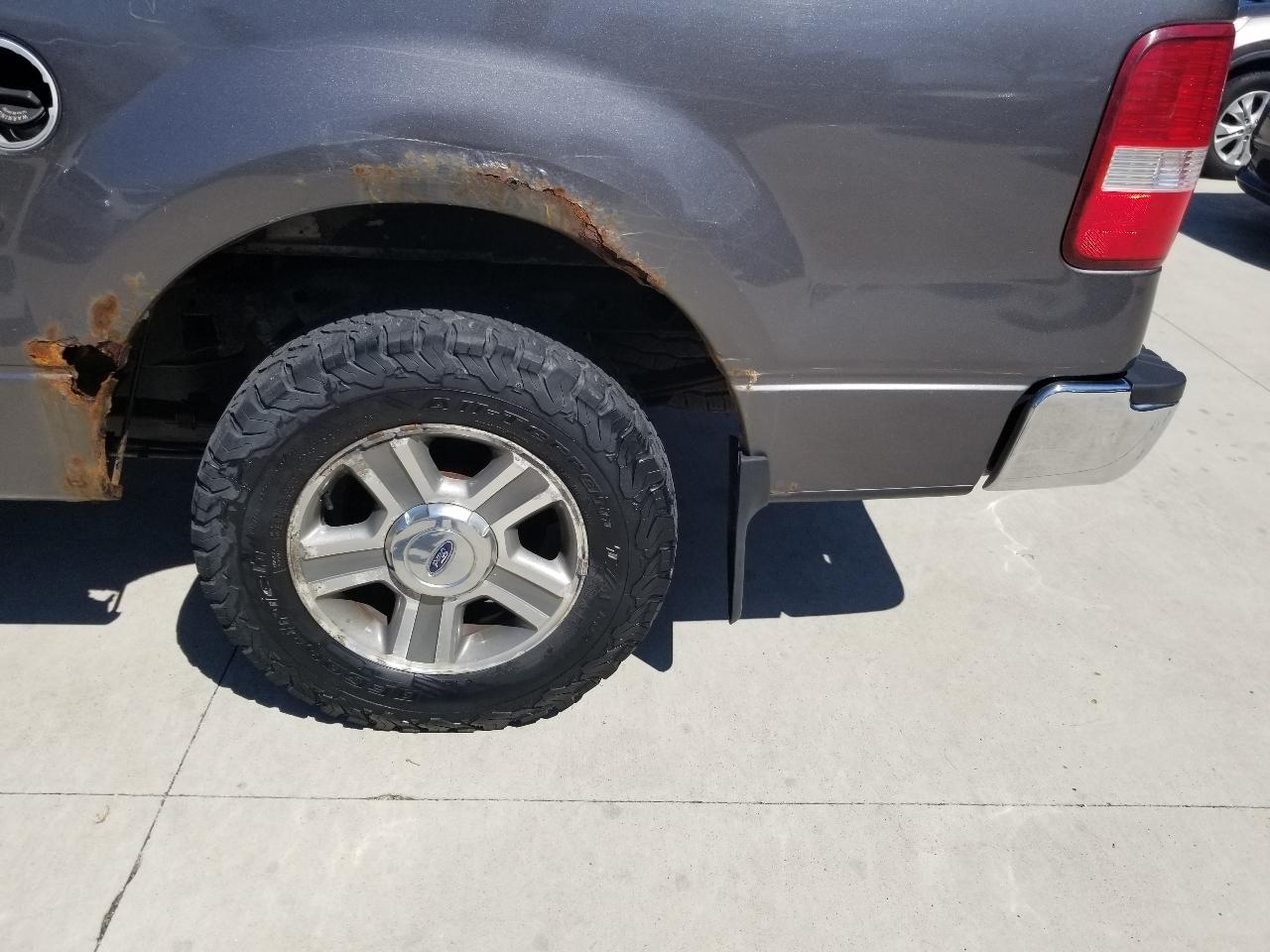 Ford F-150 2WD Reg Cab 126" XLT 2007