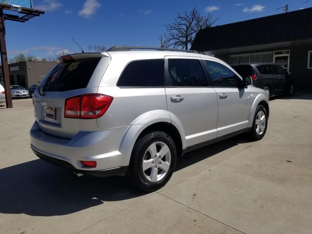 Dodge Journey AWD 4dr SXT 2012