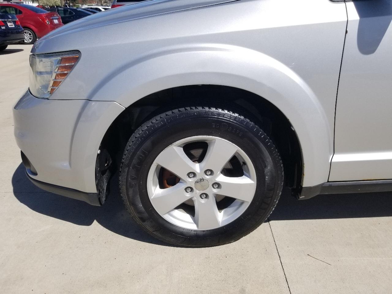 Dodge Journey AWD 4dr SXT 2012