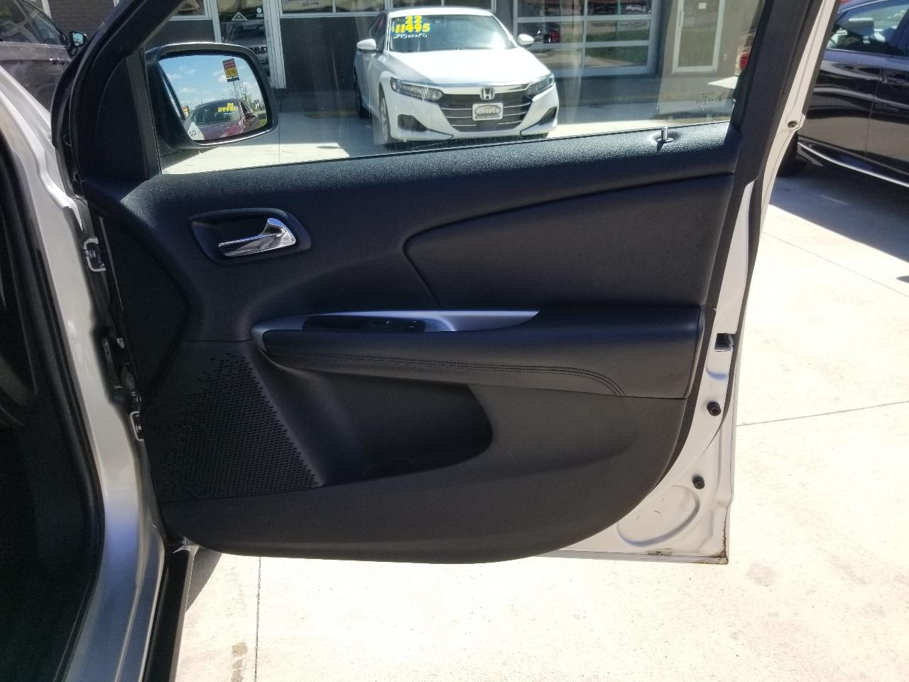 Dodge Journey AWD 4dr SXT 2012