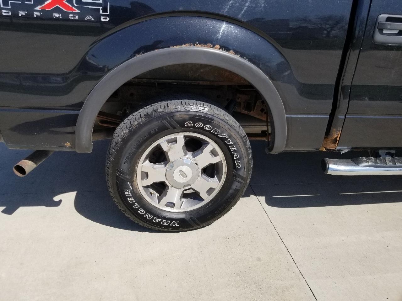 Ford F-150 4WD SuperCrew 145" FX4 2010