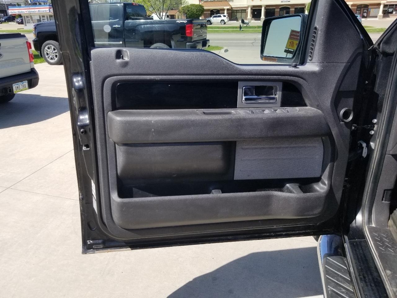 Ford F-150 4WD SuperCrew 145" FX4 2010