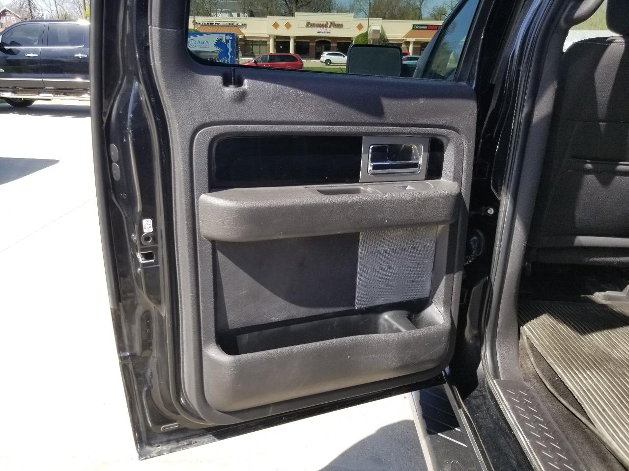 Ford F-150 4WD SuperCrew 145" FX4 2010