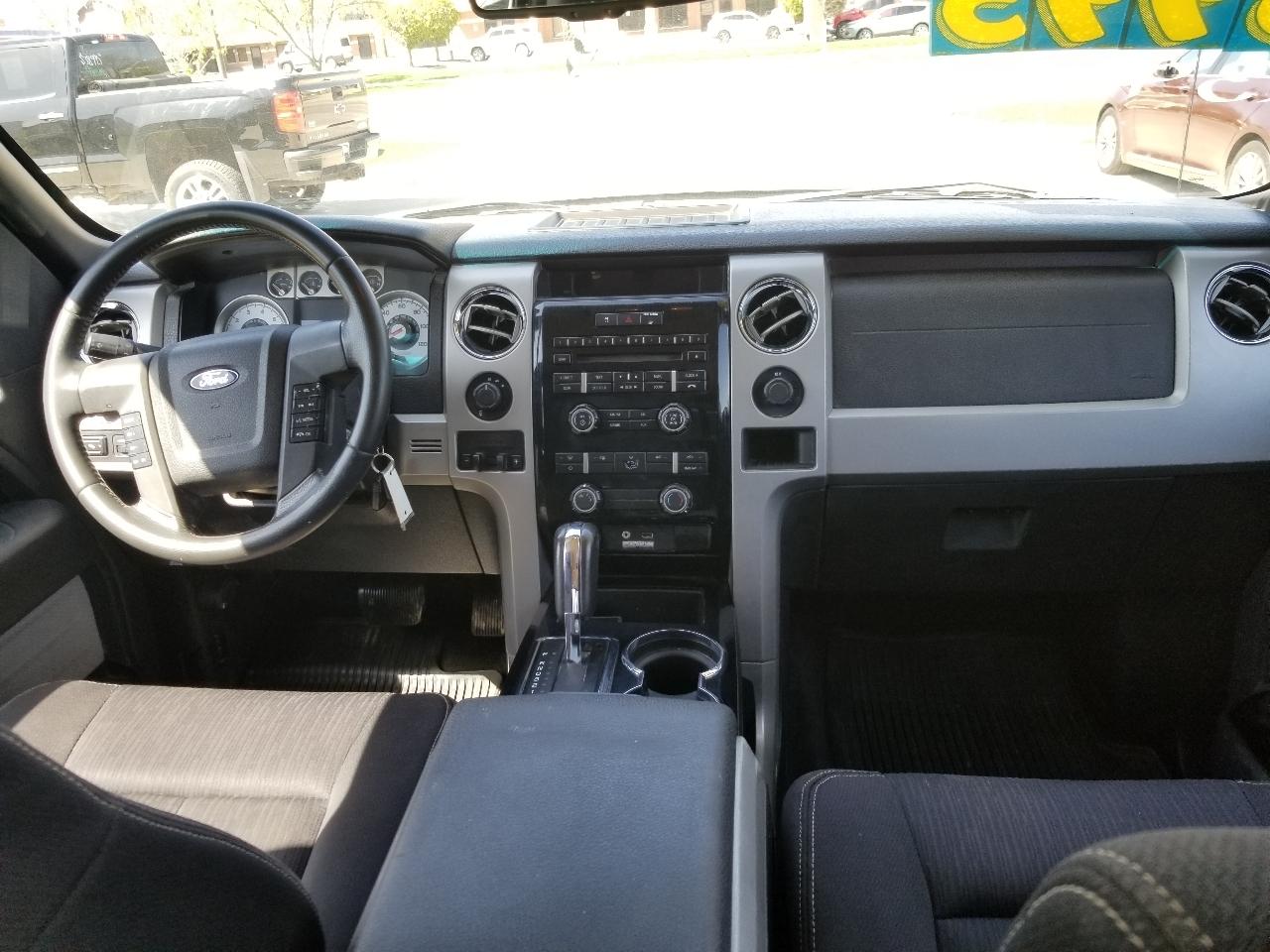 Ford F-150 4WD SuperCrew 145" FX4 2010