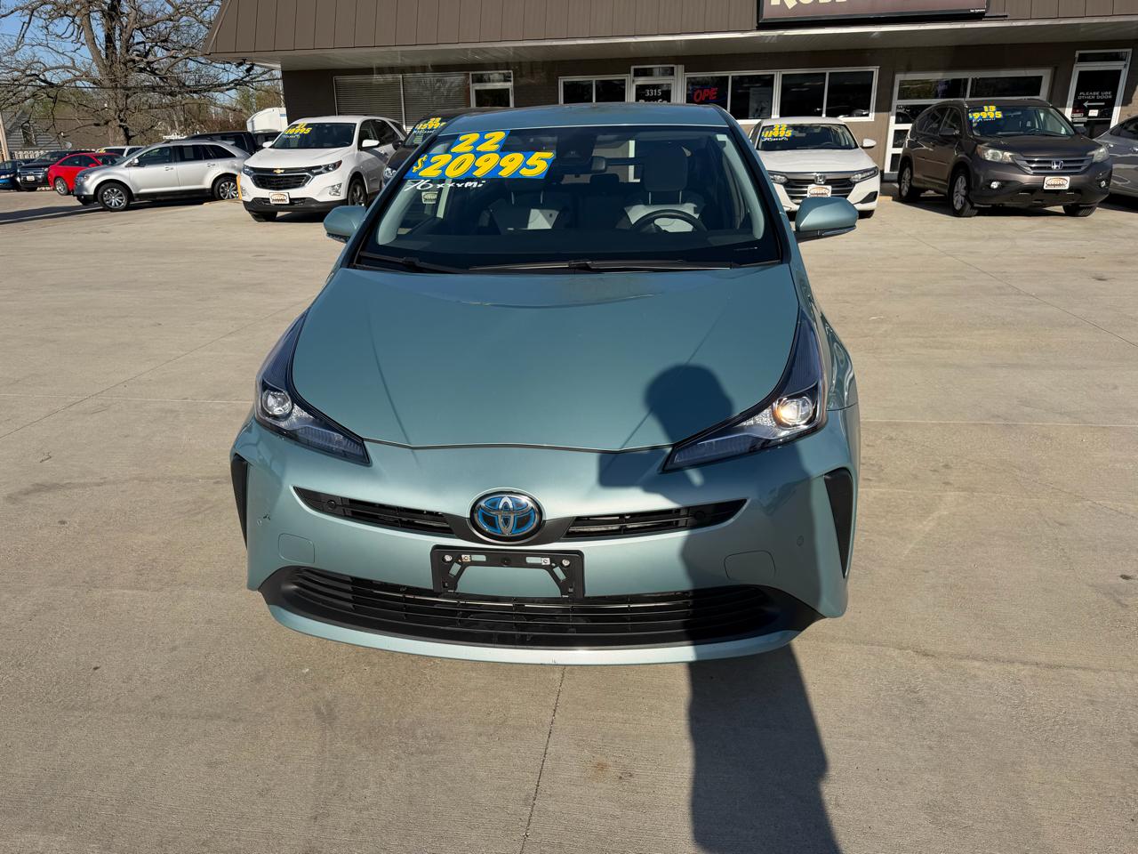 Toyota Prius LE (Natl) 2022