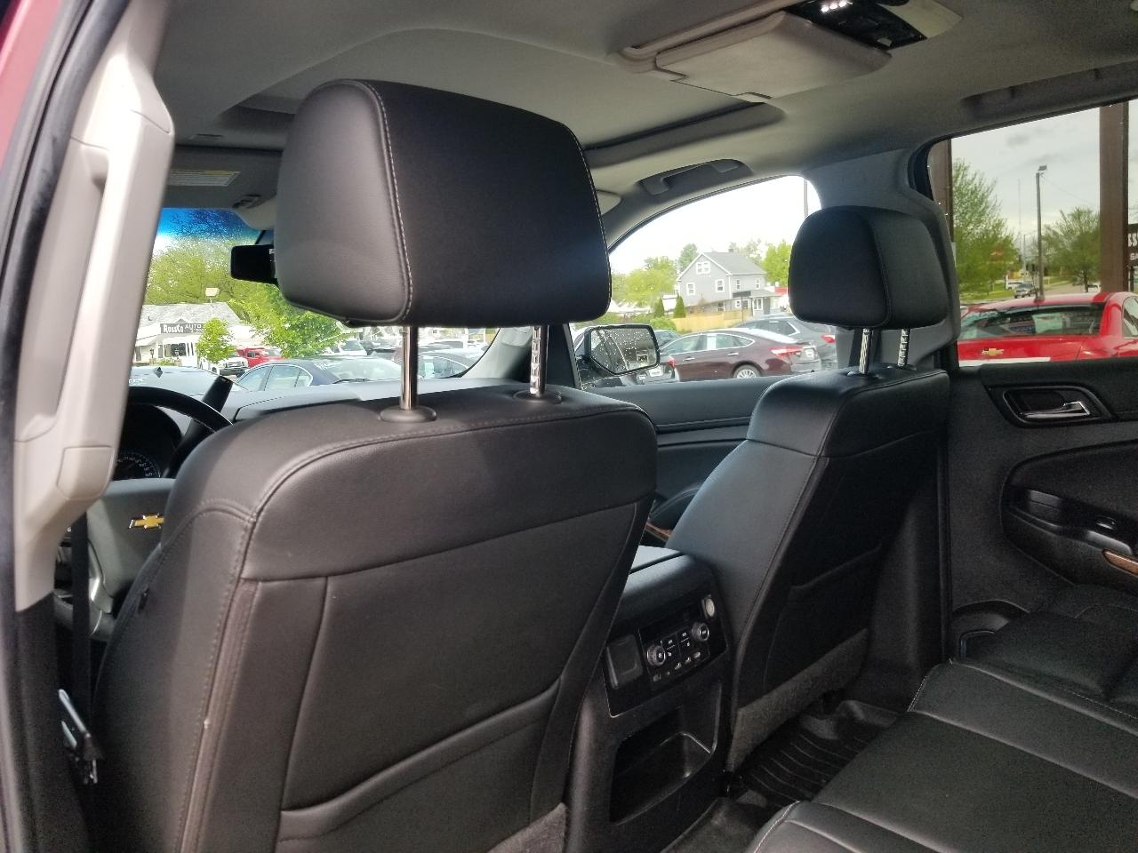 Chevrolet Suburban 4WD 4dr 1500 Premier 2019