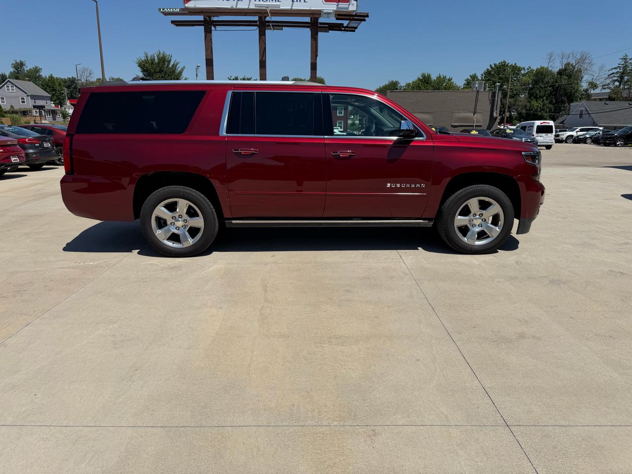 Chevrolet Suburban 4WD 4dr 1500 Premier 2019