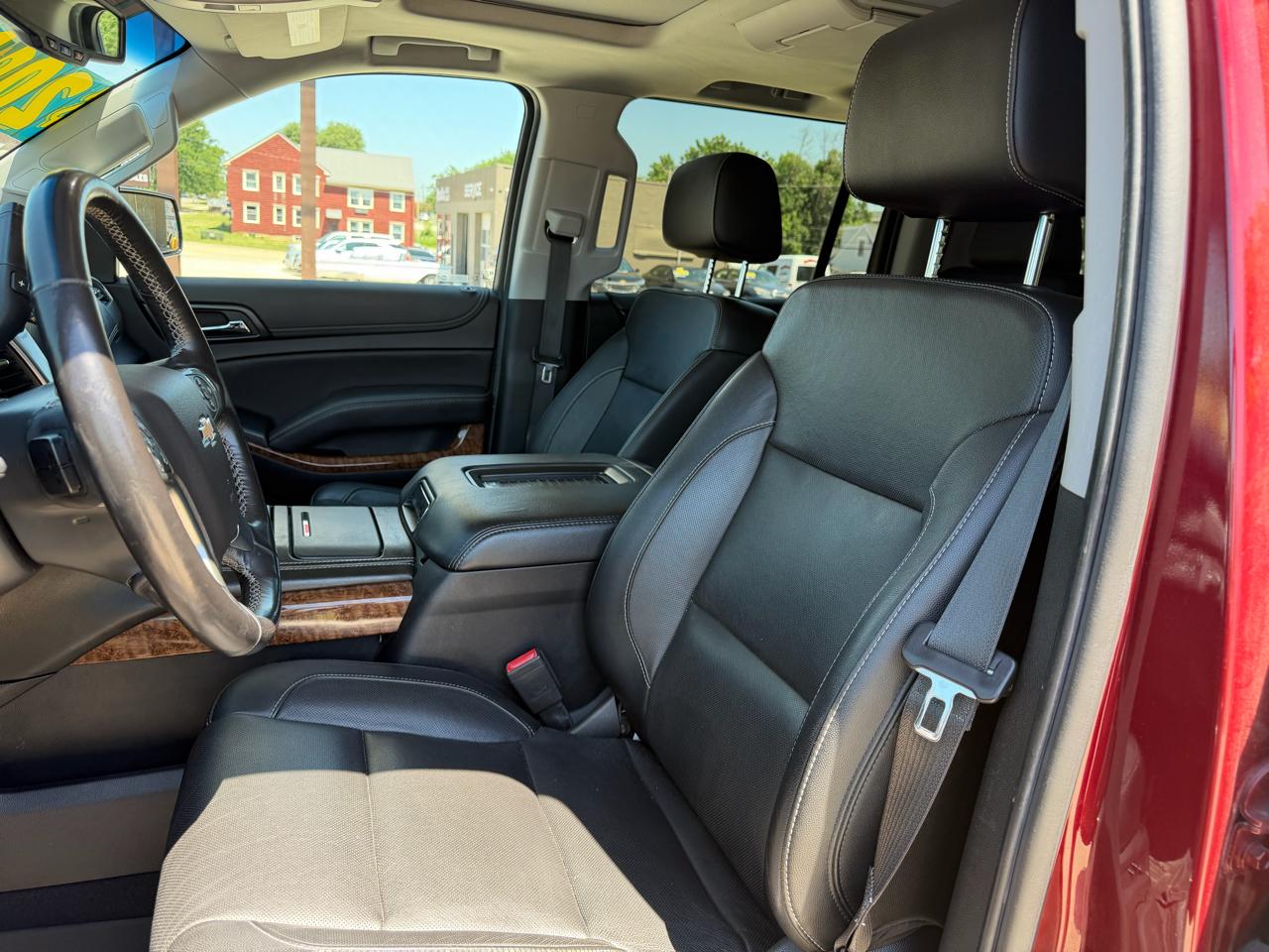 Chevrolet Suburban 4WD 4dr 1500 Premier 2019