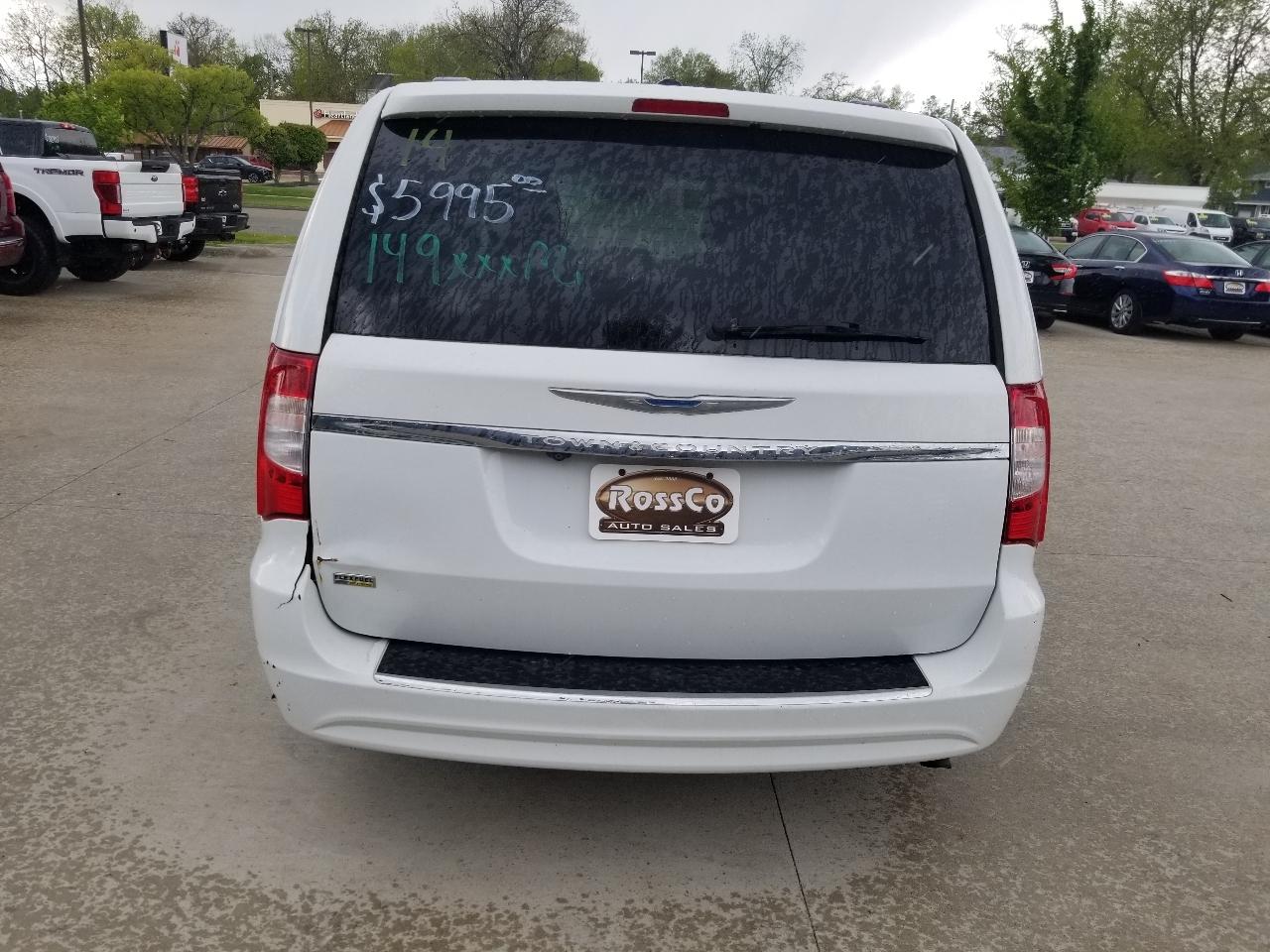 Chrysler Town & Country 4dr Wgn Touring 2014