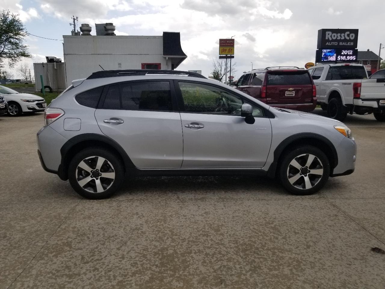 Subaru XV Crosstrek Hybrid 5dr 2.0i 2014