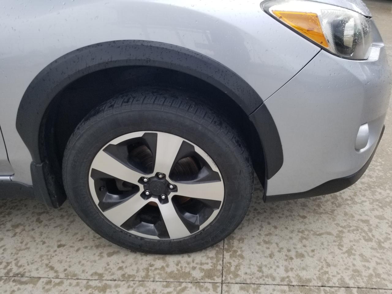 Subaru XV Crosstrek Hybrid 5dr 2.0i 2014