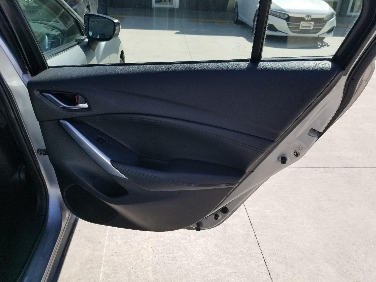 Mazda MAZDA6 4dr Sdn Auto i Touring 2014