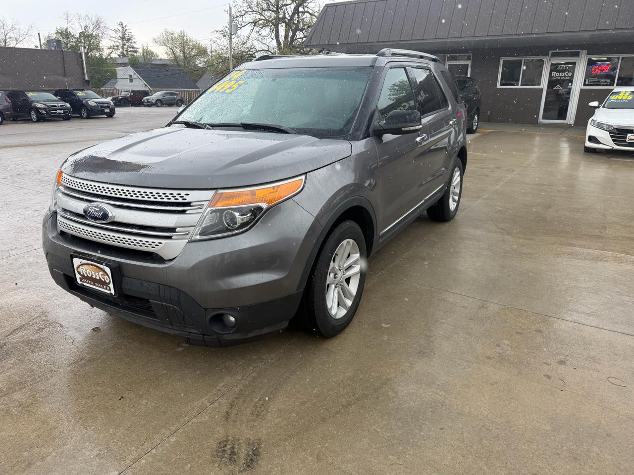 Ford Explorer 4WD 4dr XLT 2014