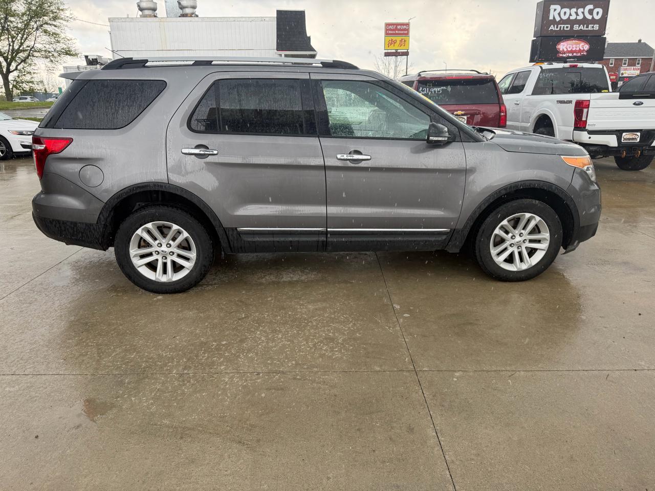 Ford Explorer 4WD 4dr XLT 2014