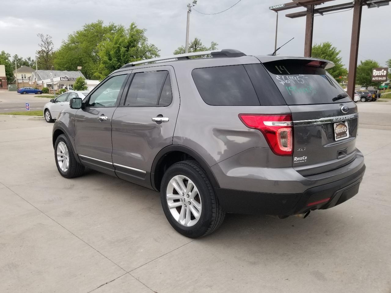 Ford Explorer 4WD 4dr XLT 2014