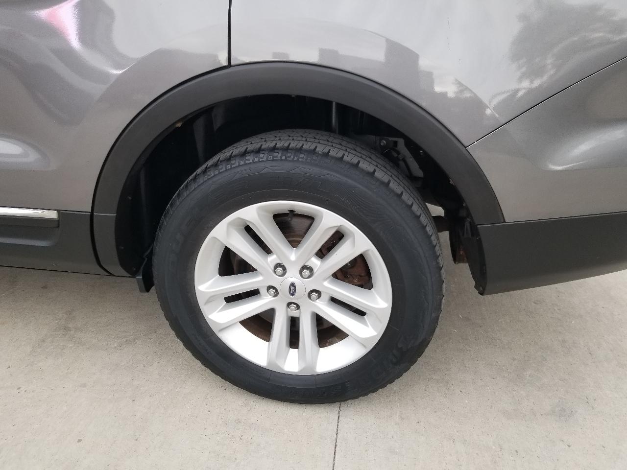 Ford Explorer 4WD 4dr XLT 2014