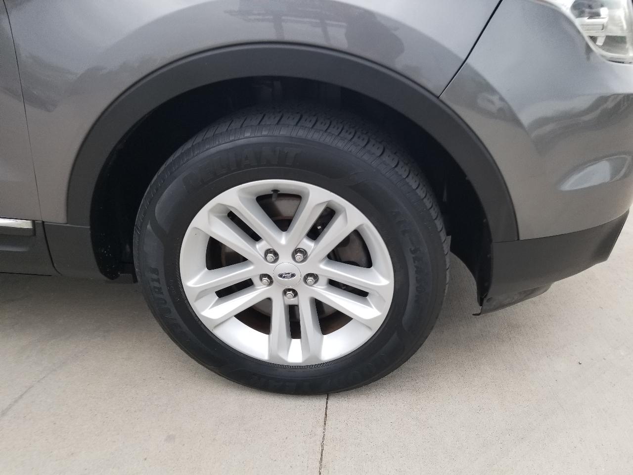 Ford Explorer 4WD 4dr XLT 2014